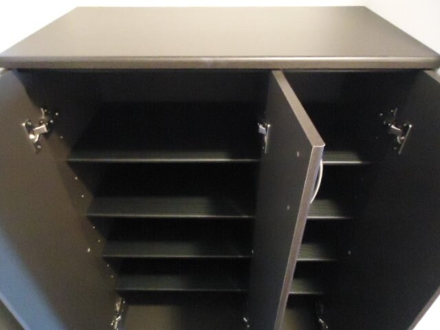 物件内観写真22　(玄関収納)