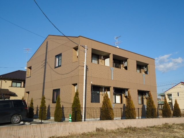 物件外観写真2　(外観写真（昼）)