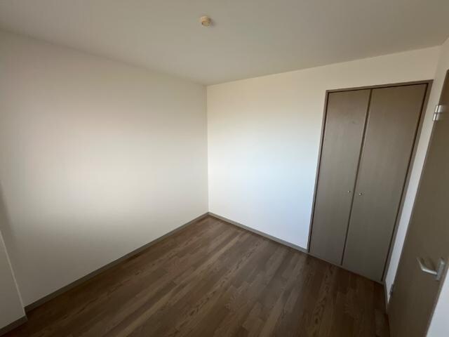 物件内観写真23　(洋室)