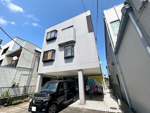 高伝ビル外観写真