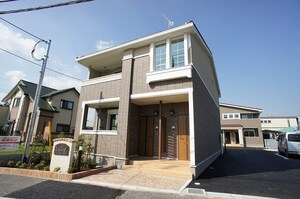 アルヴィータI外観写真