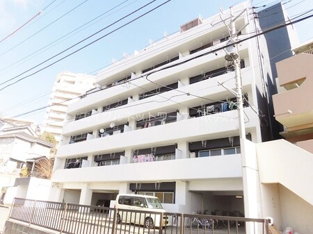 フラット井野台外観写真