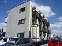 シーバードシティの外観写真