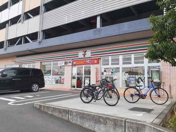 その他(セブンイレブンひがし野2丁目店まで420m)