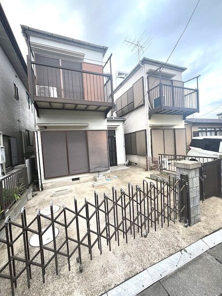 双葉一戸建て　東棟外観写真