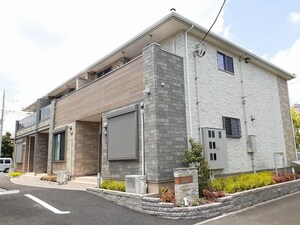 サリュー外観写真