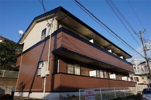 ウエストヒルIII外観写真