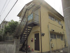 石川アパート外観写真