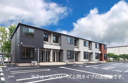 南逆井４丁目アパート外観写真
