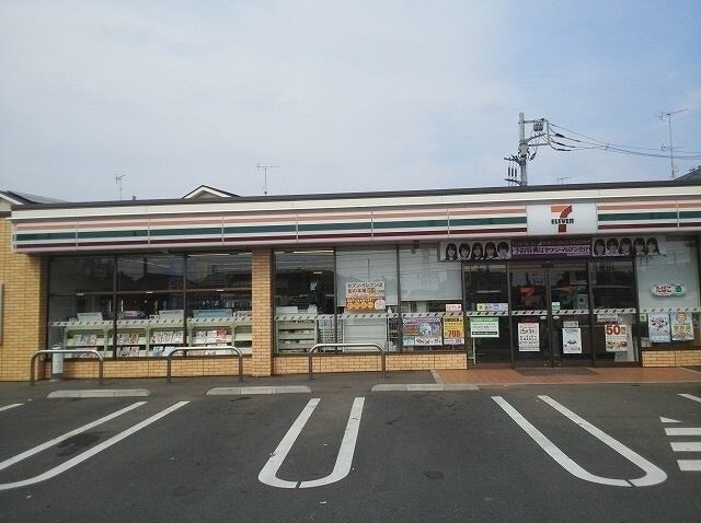 物件内観写真15　(セブン・イレブン北流山店まで400m)