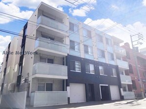 ウィニールルソン外観写真