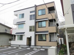 レギア栄通外観写真