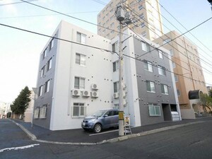 ラフィーネ厚別南外観写真