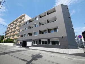 タルト南郷（南郷通１４丁目北Ａ棟）外観写真