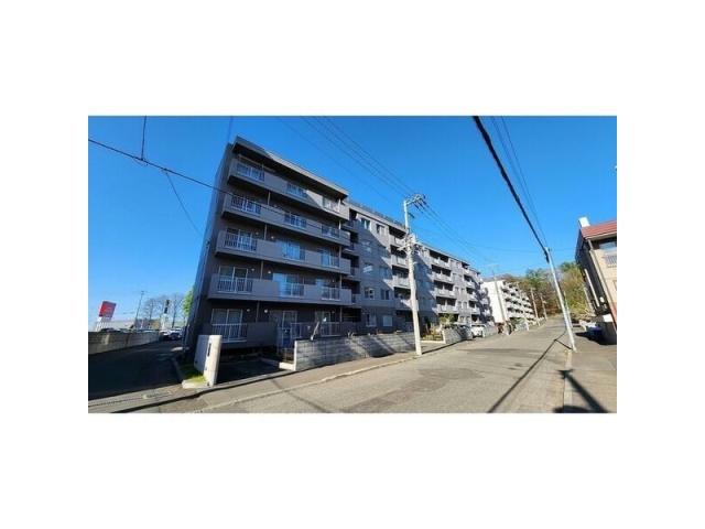 サーム大谷地