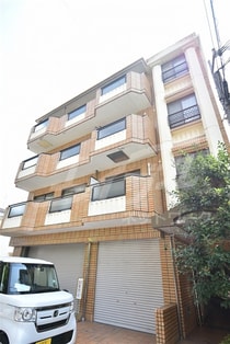 麻田レインボーハイツの外観写真