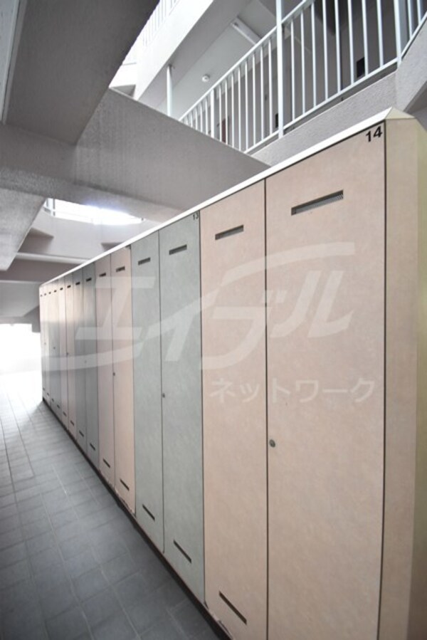 敷地内/建物