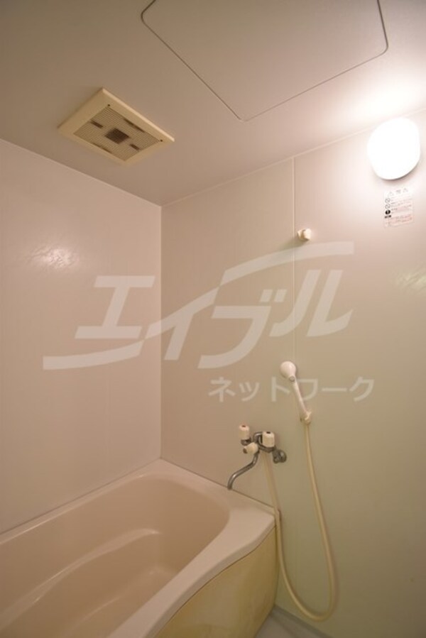 バス／シャワールーム等