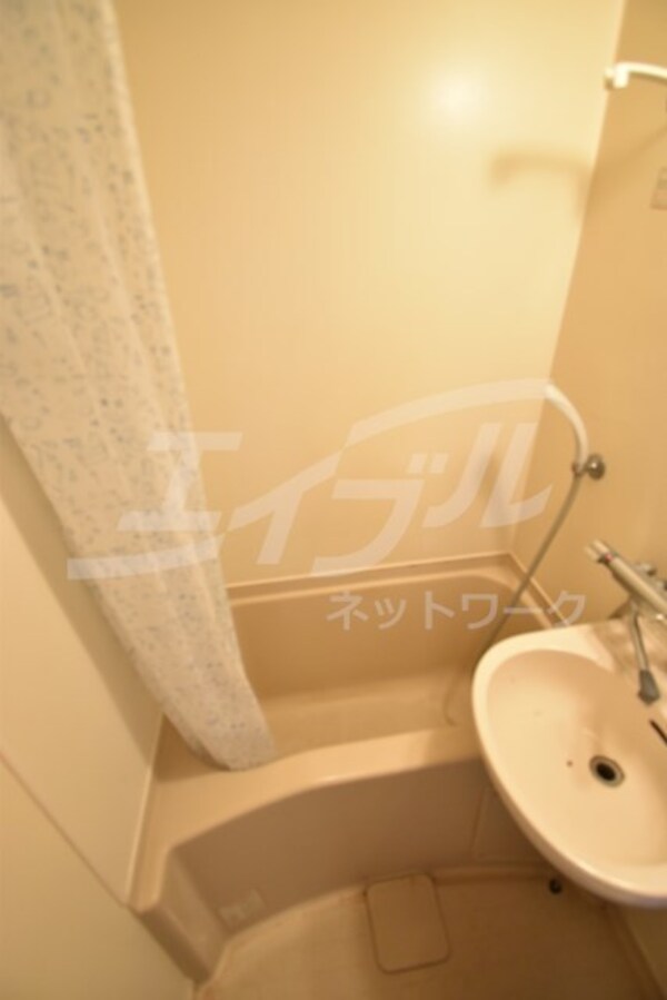 バス／シャワールーム等
