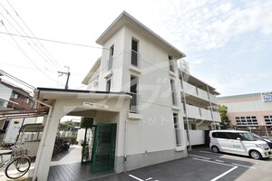 メゾンやまさき外観写真