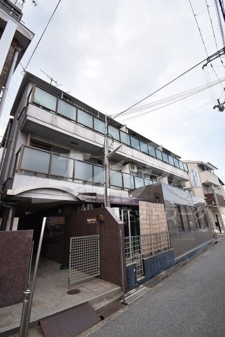 内山第三マンション外観写真