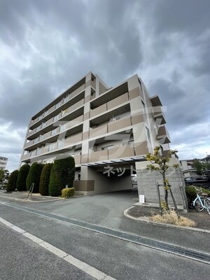 ラ　リビエール外観写真
