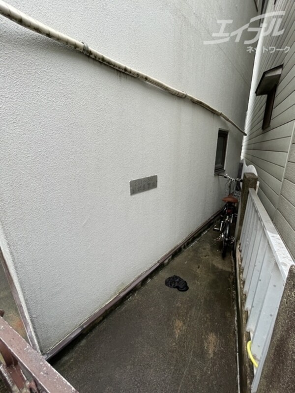 敷地内/建物