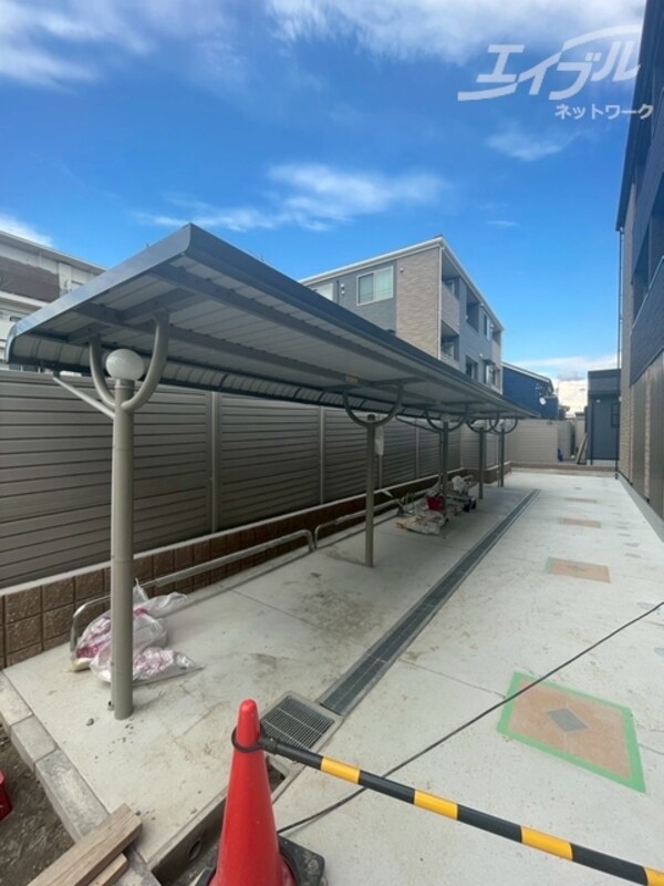 敷地内/建物
