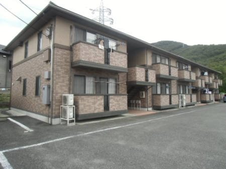 グランシャリオ（古府中町）
