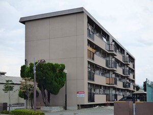 コーポラス２４外観写真