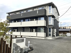 クレメント外観写真