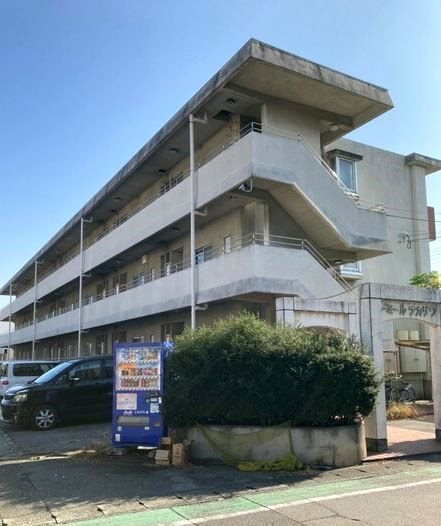 ドミールナカザワ