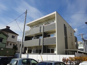 ウィステリア甲府外観写真