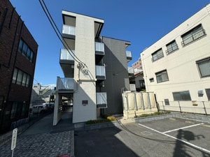 レオパレス宝外観写真