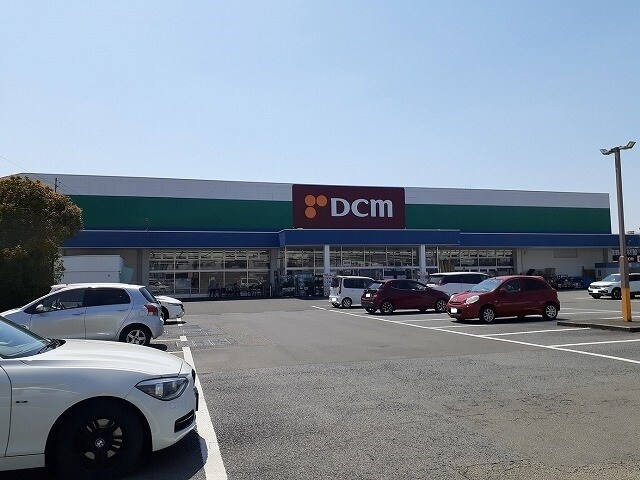 物件内観写真16　(ＤＣＭ池田店まで850m)