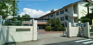 物件内観写真16　(甲府市立城南中学校まで25m)