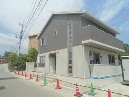 ヒルズ　ライフ外観写真