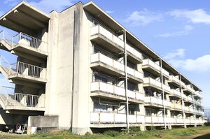 ビレッジハウス増穂 2号棟外観写真