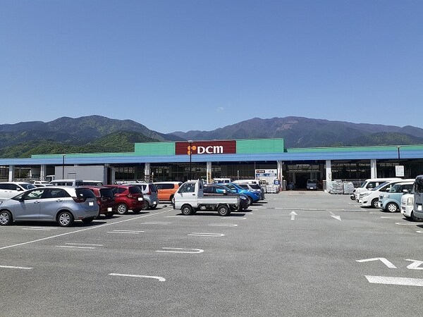 その他(ＤＣＭ富士川店まで2000m)