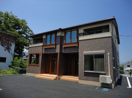 ｉｌｅ　ＣｅｎｔｒｅII外観写真