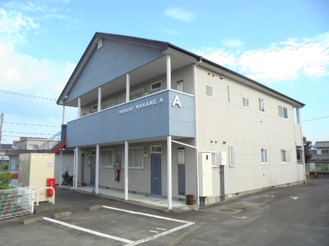 ハイツ中根　A