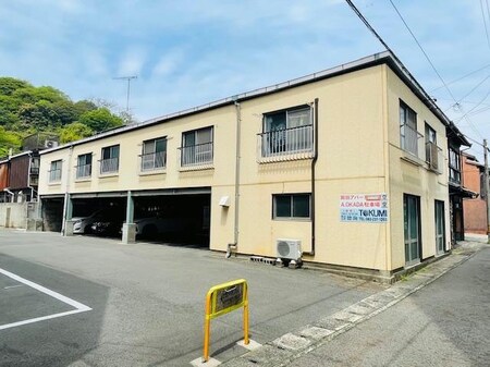岡田アパート外観写真