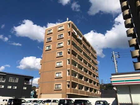 ユニゾン貴船外観写真