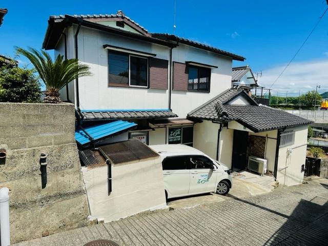 栄町J邸貸家
