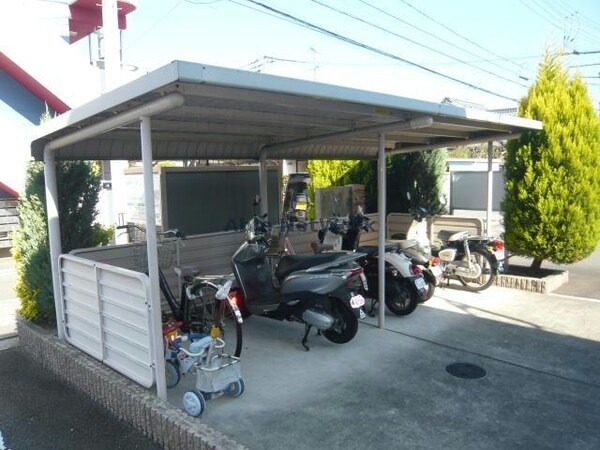 駐輪場