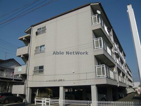 レーベンイケダ土居田２外観写真