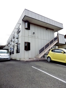 ハイムQUEの外観写真