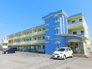 サンライズ河野マンション外観写真
