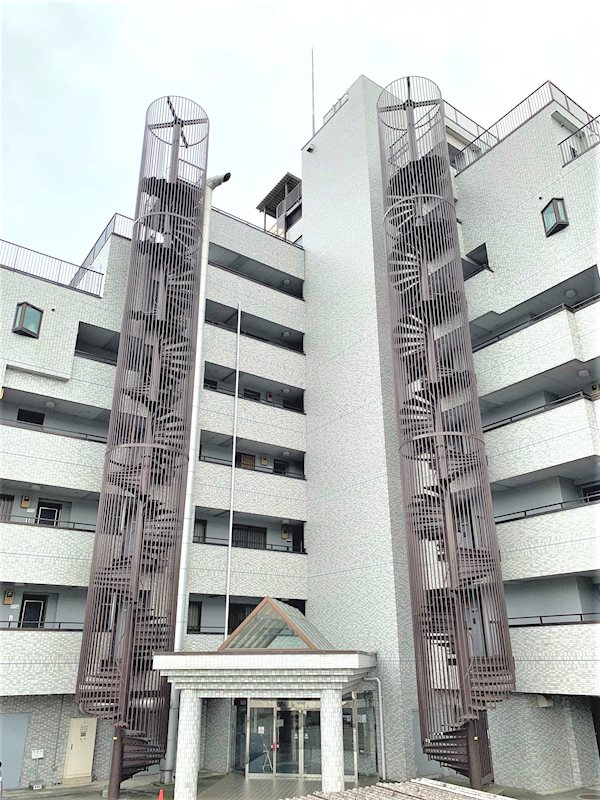 センチュリー石和