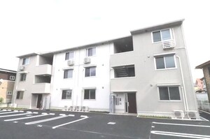 ヒルズ石和　B棟外観写真